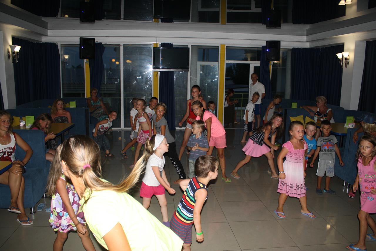 Green Hotel-Club Zatoka Dış mekan fotoğraf