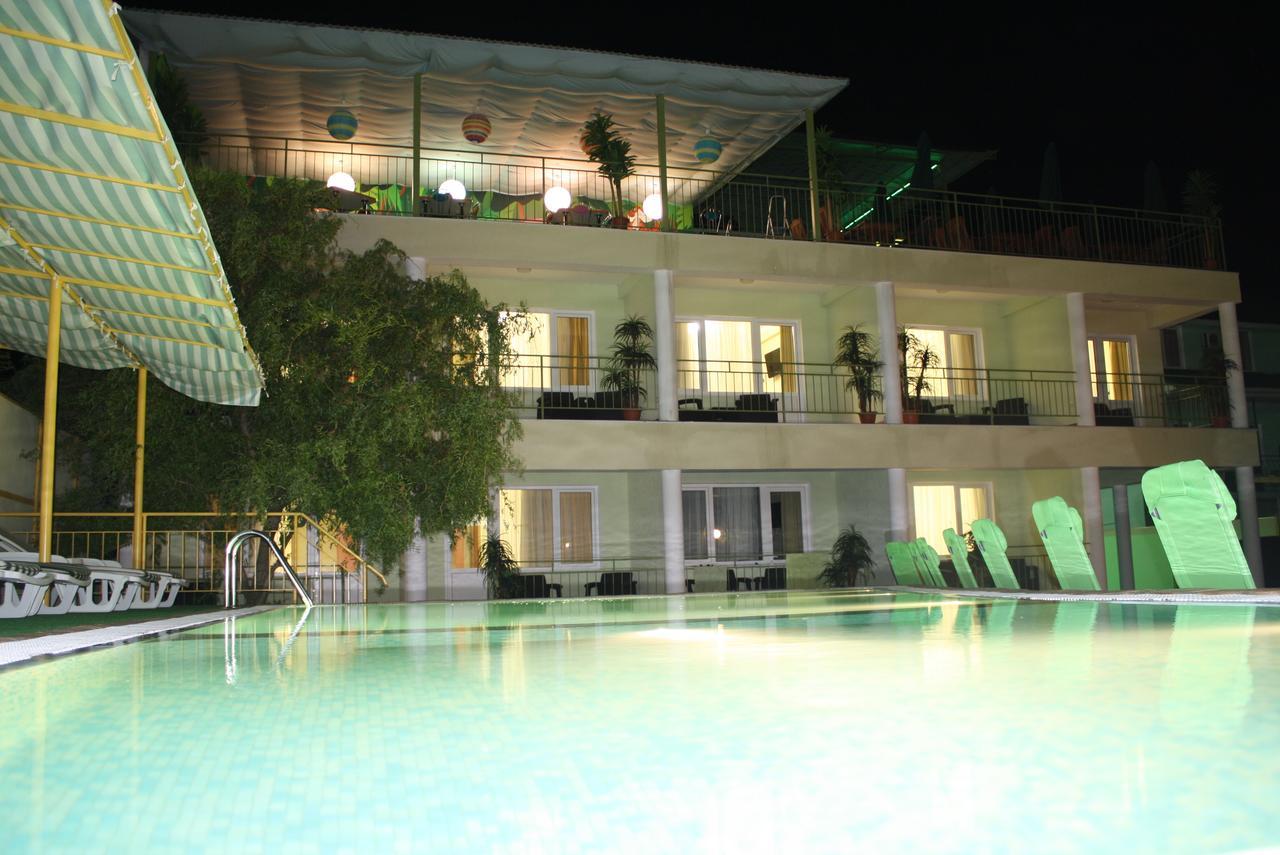 Green Hotel-Club Zatoka Dış mekan fotoğraf