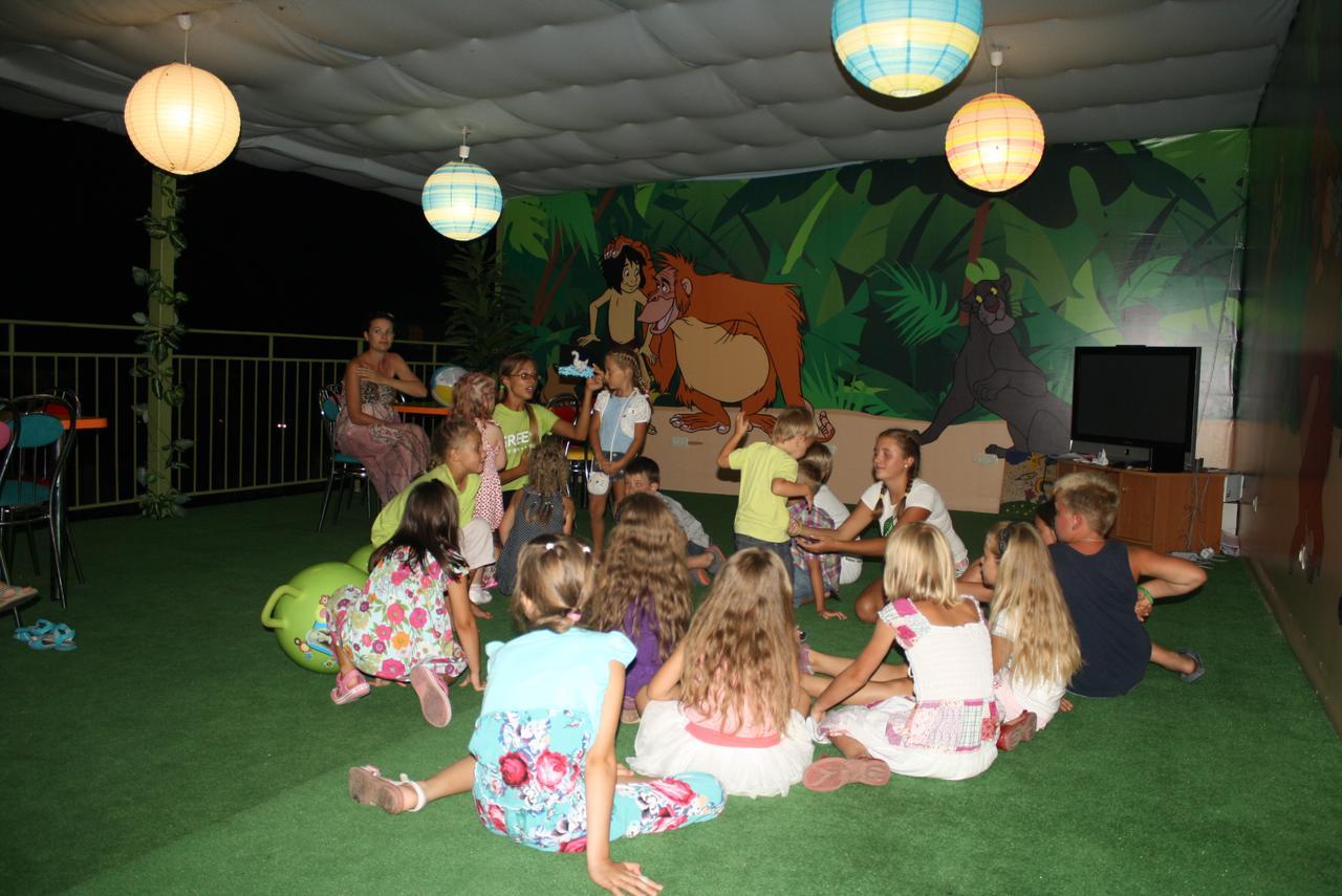 Green Hotel-Club Zatoka Dış mekan fotoğraf
