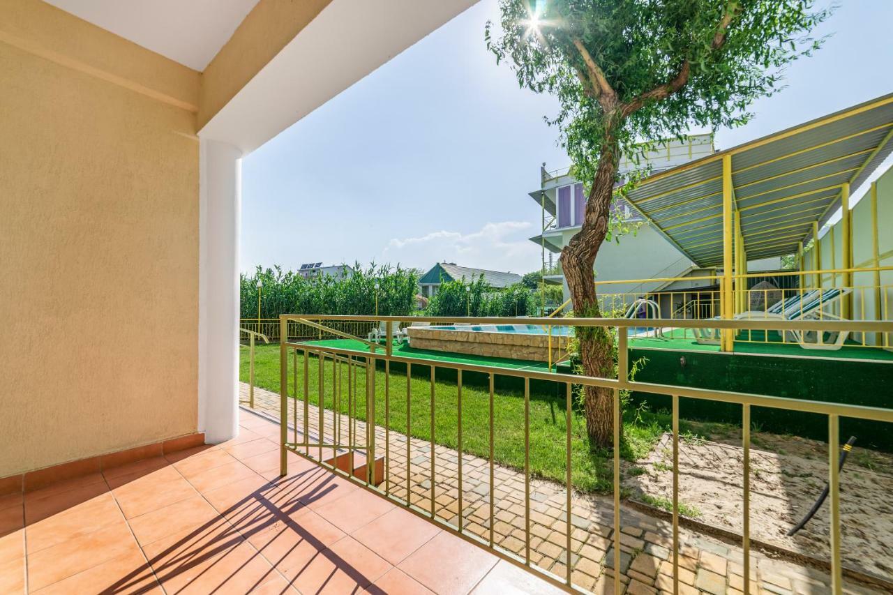 Green Hotel-Club Zatoka Dış mekan fotoğraf